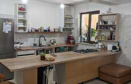 Casa individuala, 260 mp utili, 1052 mp teren, Ghiroda