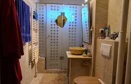 Apartament de 3 camere, 65 mp, etaj intermediar, zona Circumvalatiunii