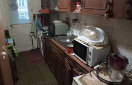 Apartament de vanzare, 3 camere, zona Circumvalatiunii