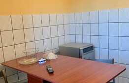 Apartament 3 camere, decomandat, 70 mp, zona Soarelui