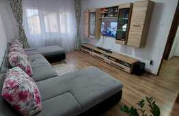 Apartament 3 camere, decomandat, 70 mp, zona Spitalul Judetean