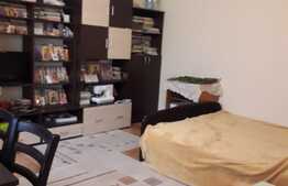 Casa la curte comuna, 55 mp utili, zona Iosefin!