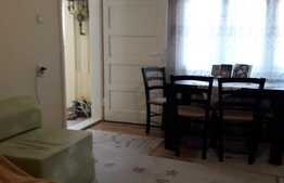 Casa la curte comuna, 55 mp utili, zona Iosefin!