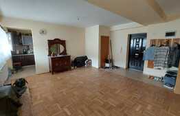 Apartament 3 camere, 90 mp, etaj intermediar, zona Girocului/Elisabetin