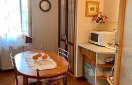 Apartament de 3 camere, 2 balcoane, cu o suprafata de 70 mp, zona Bucovina