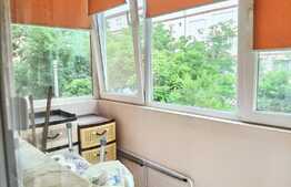 Apartament 3 camere, 50 mp, etaj intermediar, situat in zona Torontalului