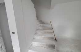 Duplex de vanzare, 123 mp utili, teren 272, in Chisoda