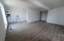 Penthouse superb, 86 mp, terasa 26 mp, Giroc