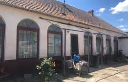 Casa individuala, 80 mp utili, teren 739 mp, in Mosnita Veche