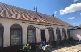 Casa individuala, 80 mp utili, teren 739 mp, in Mosnita Veche