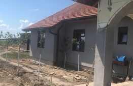 Casa de 4 camere,  117 mp utili, 1781 mp teren, Ivanda