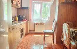 Apartament 3 camere, decomandat, 65 mp, zona Lipovei  