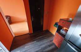 Apartament 3 camere,  60 mp, decomandat, zona Lipovei