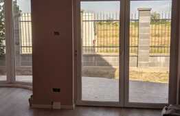 Casa tip duplex, 124 mp utili, 258 mp teren, Mosnita Noua