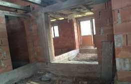 Duplex 1/2+1/2 la pret de 1 in Ohaba