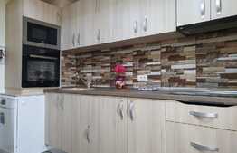 Apartament decomandat, 2 camere, 58 mp, zona Lipovei