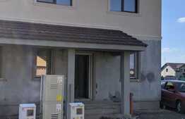 Duplex de vanzare, 105 mp utili, teren 315 mp, zona linistita, Dumbravita