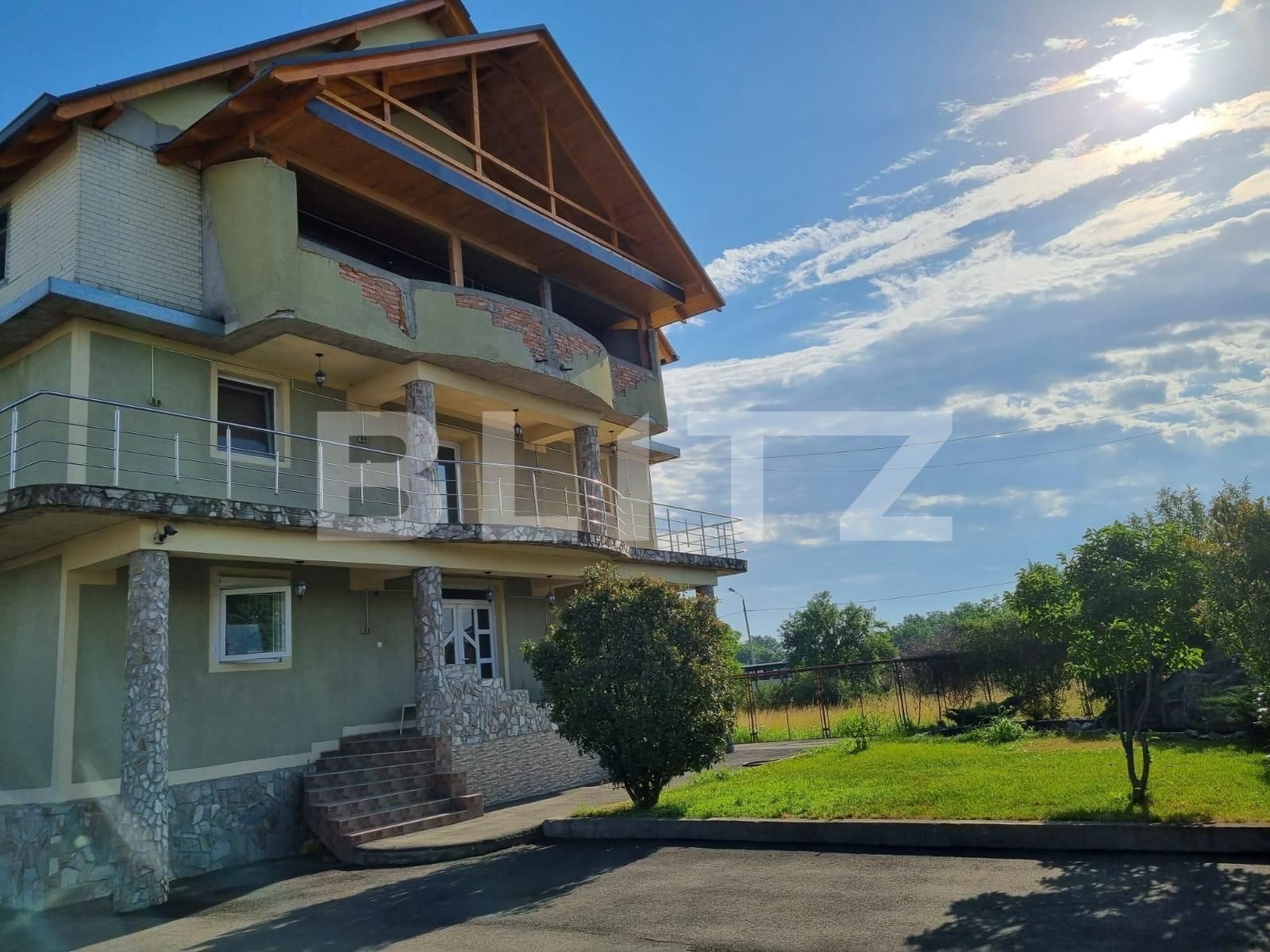 Casa de vânzare 15 camere Mircea cel Batran - 67400CV | BLITZ Timișoara | Poza1