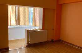 Apartament de 4 camere, decomandat, 98 mp!