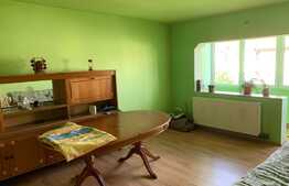 Apartament de 4 camere, decomandat, 98 mp!