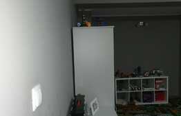 Casa 500 mp utili, 2.000 mp teren, in Chisoda