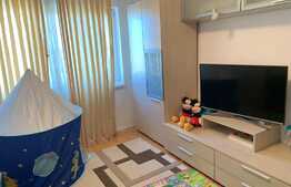 Apartament 2 camere, decomandat, 57 mp, zona Shopping City