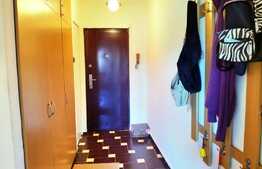 Ocazie!! Apartament de 1 camera, 38 mp, decomandat, etaj intermediar, zona Spitalul Judetean