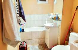 Ocazie!! Apartament de 1 camera, 38 mp, decomandat, etaj intermediar, zona Spitalul Judetean