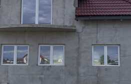 Casa individuala, 170 mp utili, teren 1011 mp, Mosnita Noua