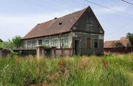 Casa traditionala 127 mp utili, teren 1114 mp, Sat Sustra