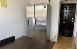 Apartament de 4 camere, etaj intermediar, zona Sagului