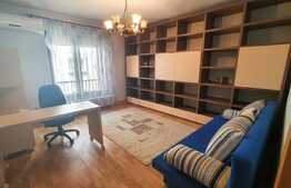 Apartament de 3 camere, 90 mp, parcare, zona Piata Unirii!