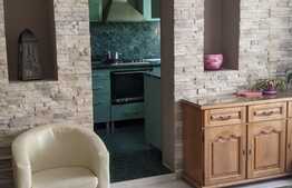 Casa individuala, 280 mp utili, 502 mp  teren, front 25ml, Zona Ronat