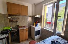 Apartament de 2 camere, decomandat, 50 mp, Complexul Studentesc