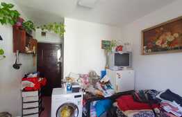 Garsoniera de vanzare, etaj intermediar, zona Dambovita!