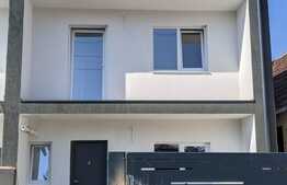 Duplex spatios de 165 mp utili, teren 300 mp, zona Lipovei