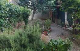 Casa de vanzare, 120 mp utili, teren 991 mp