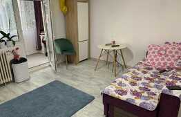 Apartament cu o camera, decomandat,balcon, 34 de mp utili, zona Carrefour-Rebreanu
