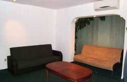 Apartament 3 camere, 75 mp utili, etaj intermediar, garaj, zona Complex Studentesc