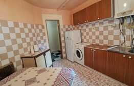 Apartament 2 camere, decomandat, zona Soarelui