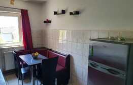 Apartament 3 camere, decomandat, 60 mp, zona Lipovei