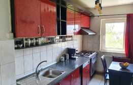 Apartament 3 camere, decomandat, 60 mp, zona Lipovei