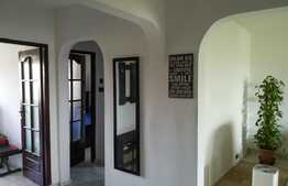 Apartament 3 camere, decomandat, 60 mp, zona Lipovei