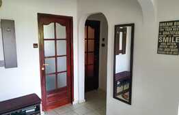 Apartament 3 camere, decomandat, 60 mp, zona Lipovei