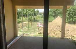 Duplex pe parter, 70 mp utili, Mosnita Veche