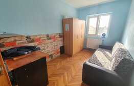 Apartament de 3 camere, decomandat, 56 mp, zona Lipovei