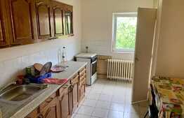 Apartament 3 camere,  69 mp, situat in zona Bucovina