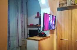 Apartament 2 camere, semidecomandat, zona Stadion