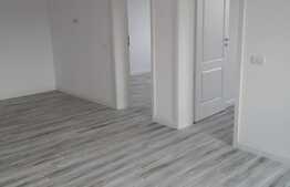 Duplex 1/2 100 mp utili, teren 340 mp în Sânandrei