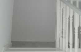 Duplex MOBILAT despărţit prin garaj cu suprafață utilă de 150 mp și teren de 350 mp în Dumbrăviţa 